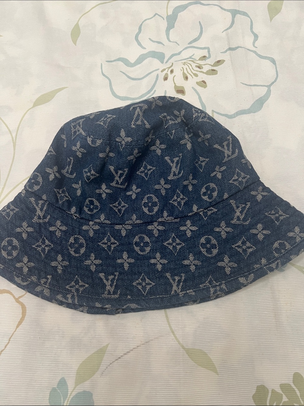 Louis Vuitton Denim Monogram Bucket Hat - Fashion hat - Indigo Blue - Picture 3 of 5